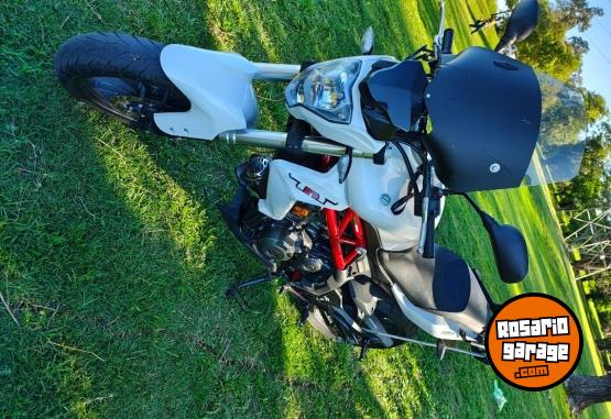 Motos - Benelli TNT 300 2019 Nafta 18700Km - En Venta