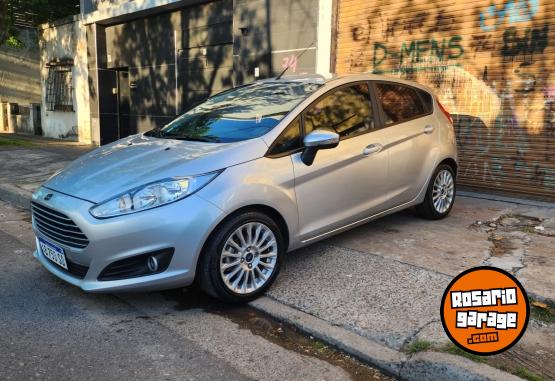 Autos - Ford Kinetic 2017 Nafta 101000Km - En Venta