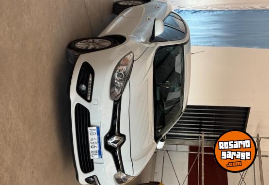 Autos - Renault Fluence 2017 Nafta 208000Km - En Venta