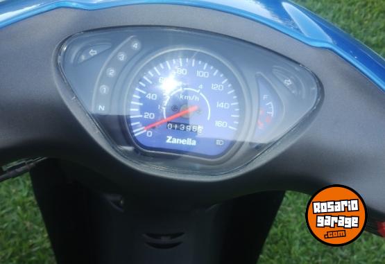 Motos - Zanella ZB 110 2022 Nafta 140000Km - En Venta