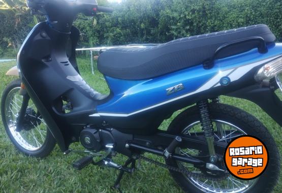 Motos - Zanella ZB 110 2022 Nafta 140000Km - En Venta