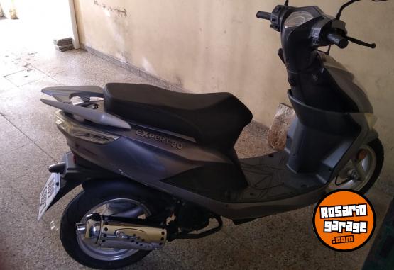 Motos - Corven Expert 80cc 2018 Nafta 2118Km - En Venta