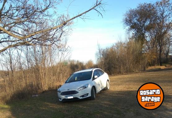 Autos - Ford FOCUS 3 2016 Nafta 74500Km - En Venta