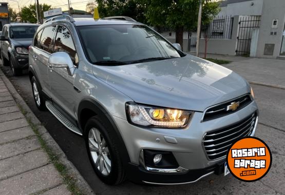 Camionetas - Chevrolet CAPTIVA 2.2D LTZ AT 7A 2017 Diesel 42000Km - En Venta