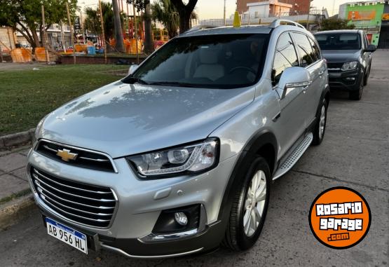 Camionetas - Chevrolet CAPTIVA 2.2D LTZ AT 7A 2017 Diesel 42000Km - En Venta