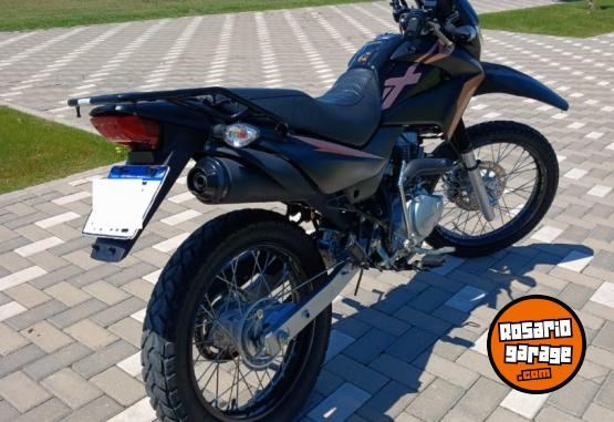 Motos - Honda XR 150 L 2022 Nafta 3400Km - En Venta