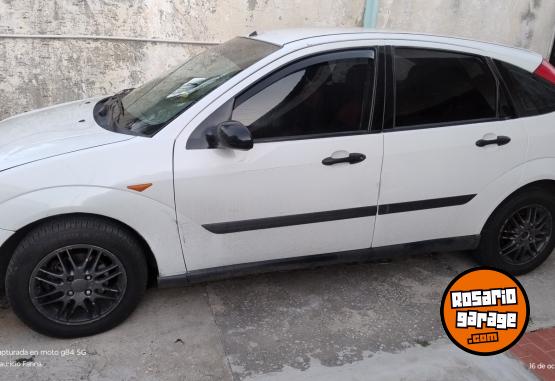 Autos - Ford Focus 1.8 motor Zetec 2001 Nafta 300000Km - En Venta