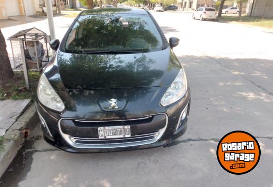 Autos - Peugeot 308 2013 Nafta 132000Km - En Venta