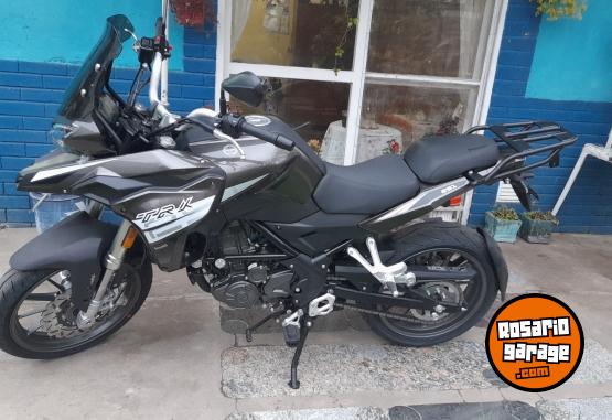 Motos - Benelli Trk251 2024 Nafta 1500Km - En Venta