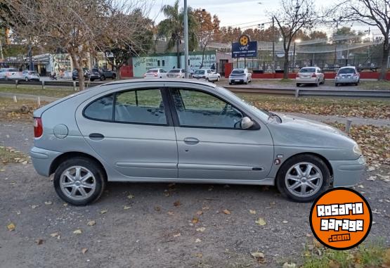 Autos - Renault Mgane 1.9 2005 Diesel 186000Km - En Venta