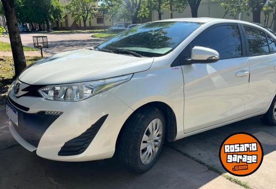 Autos - Toyota Yaris XS 2019 Nafta 62000Km - En Venta