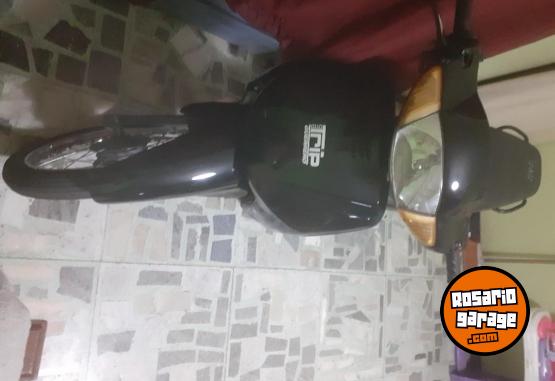 Motos - Guerrero Trip 2017 Nafta 111111Km - En Venta