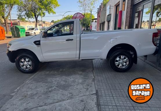 Camionetas - Ford Ranger XL Cabina simple 2021 Diesel 31000Km - En Venta