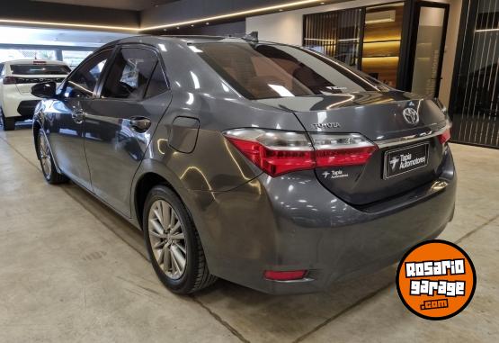 Autos - Toyota COROLLA XEI PACK 1.8L MT 2018 GNC 128000Km - En Venta