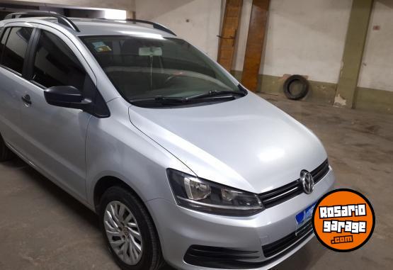 Autos - Volkswagen Suran Comfortline 2016 Nafta 54000Km - En Venta