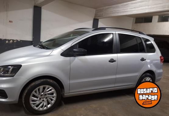 Autos - Volkswagen Suran Comfortline 2016 Nafta 54000Km - En Venta