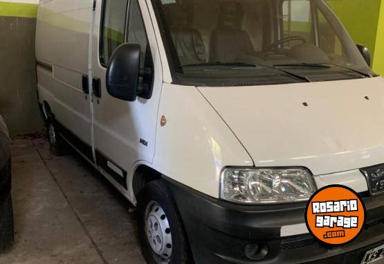 Utilitarios - Peugeot BOXER 2.5 2012 Diesel 256500Km - En Venta