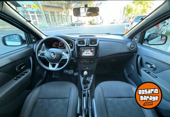 Autos - Renault Sandero 2020 Nafta 74000Km - En Venta