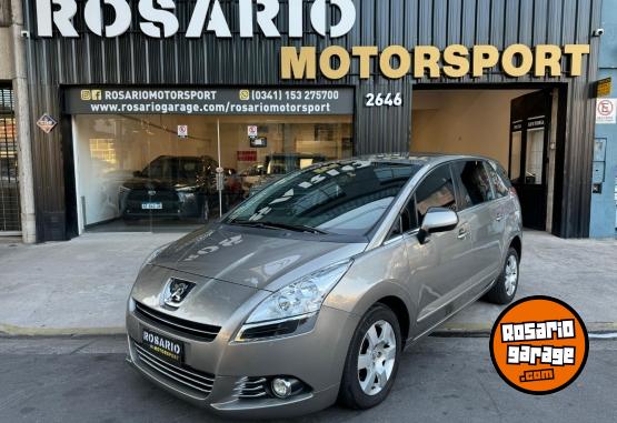 Autos - Peugeot 5008 2013 Nafta 120000Km - En Venta