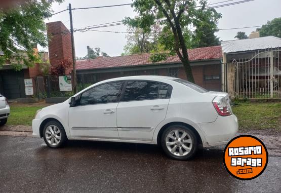 Autos - Nissan SENTRA 2011 GNC 175000Km - En Venta