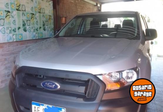 Camionetas - Ford Ranger 2023 Diesel 800Km - En Venta