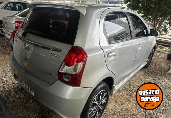 Autos - Toyota ETIOS PLATINUM 1.5 4A/T 5 2018 Nafta 63192Km - En Venta