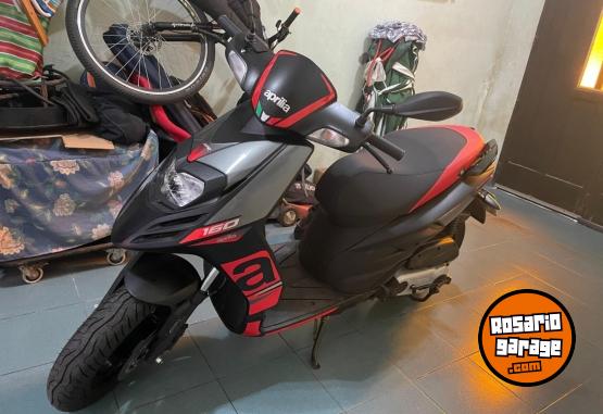 Motos - Aprilia Sr 160 2022 Nafta 4300Km - En Venta