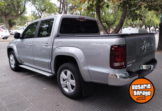 Camionetas - Volkswagen Amarok Highline 4x2 aut 2023 Diesel 38000Km - En Venta