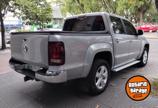 Camionetas - Volkswagen Amarok Highline 4x2 aut 2023 Diesel 38000Km - En Venta