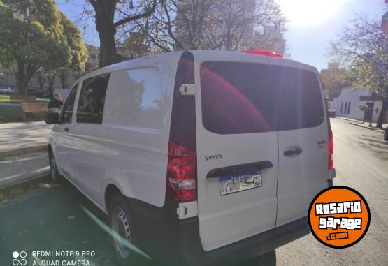 Utilitarios - Mercedes Benz vito 2020 Diesel 49000Km - En Venta