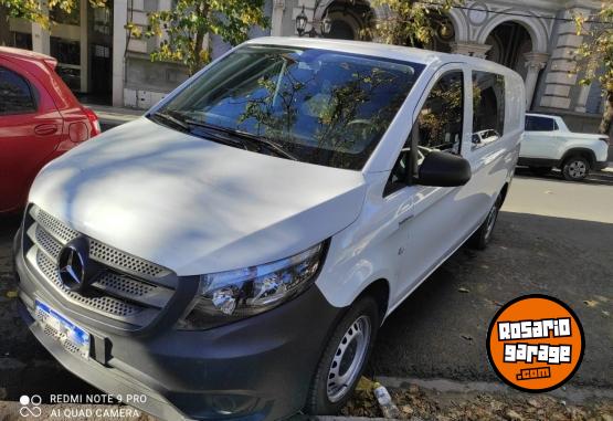 Utilitarios - Mercedes Benz vito 2020 Diesel 49000Km - En Venta