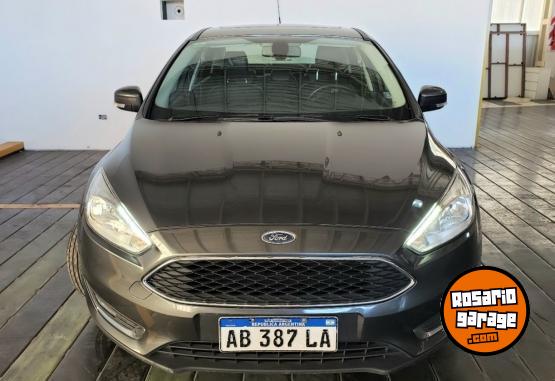 Autos - Ford Focus SE Plus 2..0 2017 Nafta 94000Km - En Venta