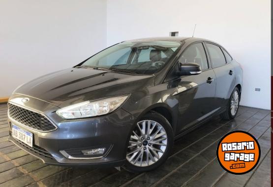 Autos - Ford Focus SE Plus 2..0 2017 Nafta 94000Km - En Venta