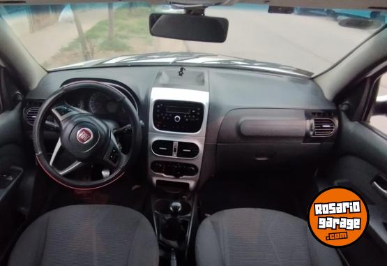 Autos - Fiat Palio 2014 GNC 180000Km - En Venta