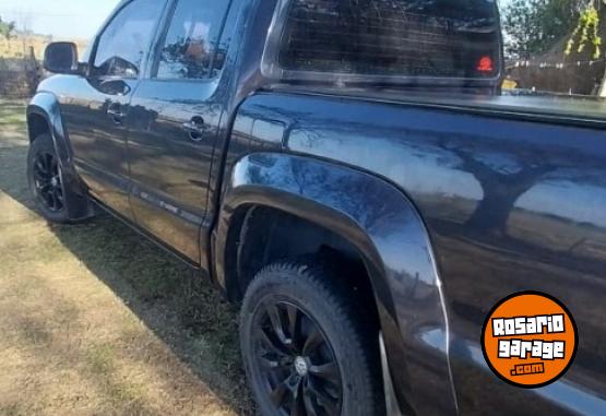 Camionetas - Volkswagen Amarok DC TDI 140 4 x 2 2019 Diesel 180000Km - En Venta