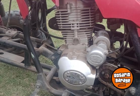 Cuatris y UTVs - Mondial 200 2010  2254Km - En Venta