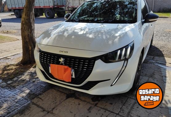 Autos - Peugeot 208 2022 Nafta 70000Km - En Venta