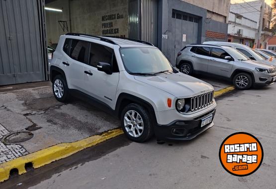 Camionetas - Jeep Sport Plus 2018 Nafta 59000Km - En Venta