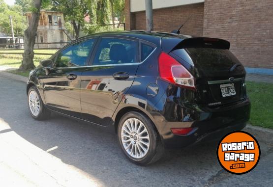 Autos - Ford Fiesta 2015 Nafta 135000Km - En Venta