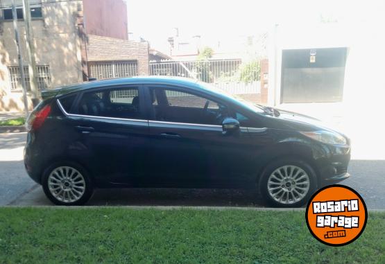 Autos - Ford Fiesta 2015 Nafta 135000Km - En Venta