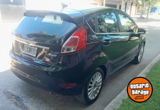 Autos - Ford Fiesta 2015 Nafta 135000Km - En Venta