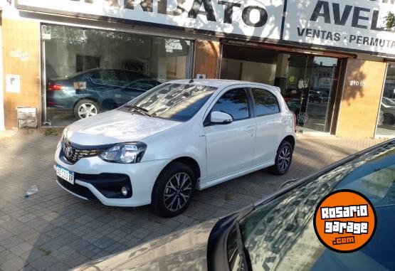 Autos - Toyota Etios 1.5 XLS 2023 Nafta 13000Km - En Venta