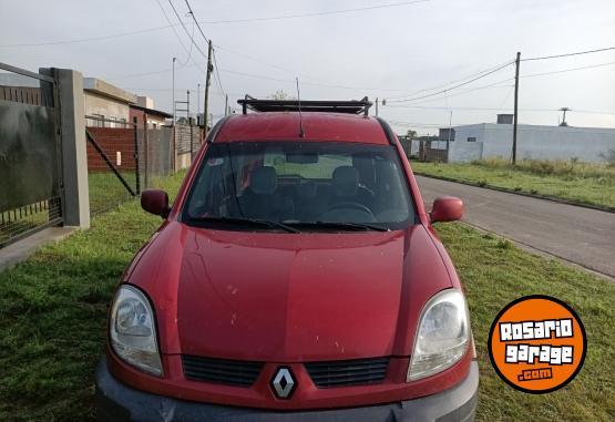 Utilitarios - Renault Kangoo 2010 Nafta 235000Km - En Venta