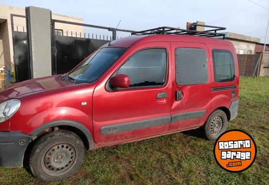 Utilitarios - Renault Kangoo 2010 Nafta 235000Km - En Venta