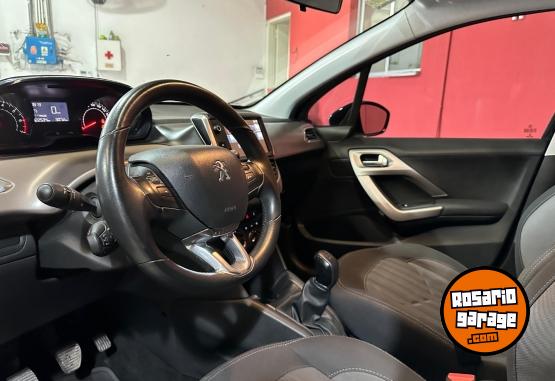 Autos - Peugeot 208 1.6 5p Allure 2017 Nafta 122000Km - En Venta