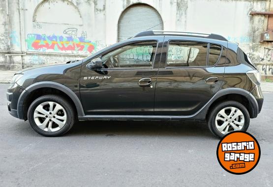 Autos - Renault Sandero stepway 2017 GNC 96000Km - En Venta