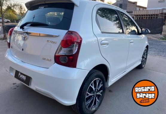 Autos - Toyota Etios XLS 1.5 2018 Nafta 106000Km - En Venta