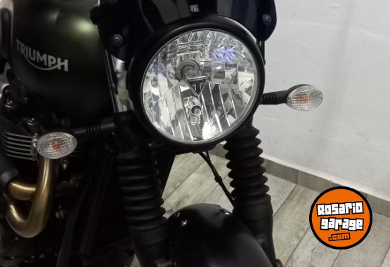 Motos - Triumph Street Scrambler 900 2018 Nafta 13000Km - En Venta