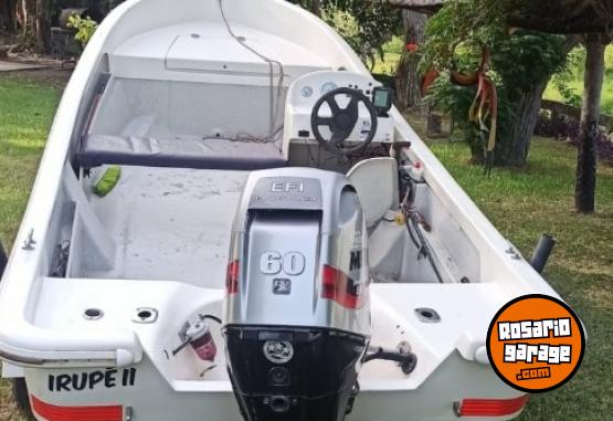 Embarcaciones - Tracker islero 5,20 mod 2012 y motor Mariner 60hp 4t mod 2015 - En Venta