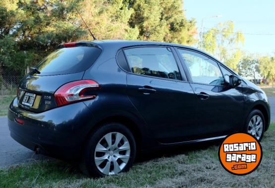 Autos - Peugeot 208 2014 Nafta 119000Km - En Venta